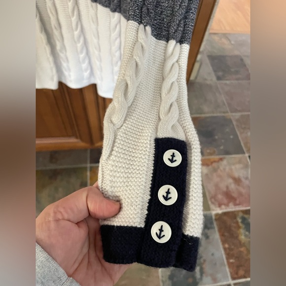 Talbots women’s cable knit sweater - Picture 2 of 6